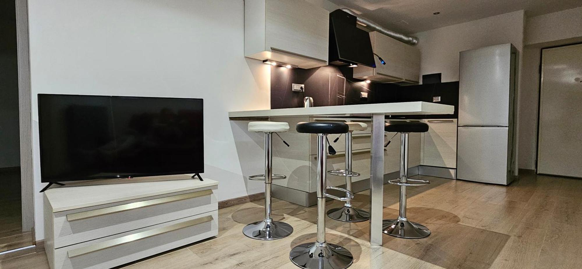 Il Cortiletto 2 Apartments Калольциокорте Экстерьер фото