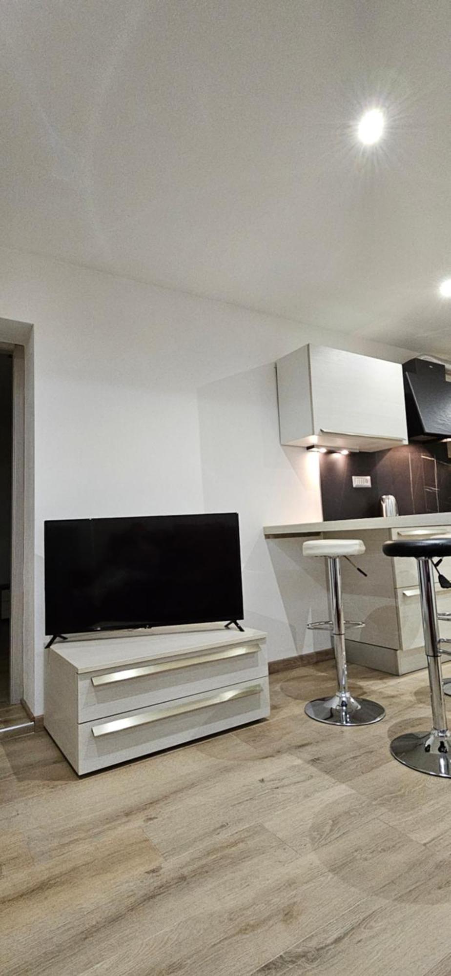 Il Cortiletto 2 Apartments Калольциокорте Экстерьер фото